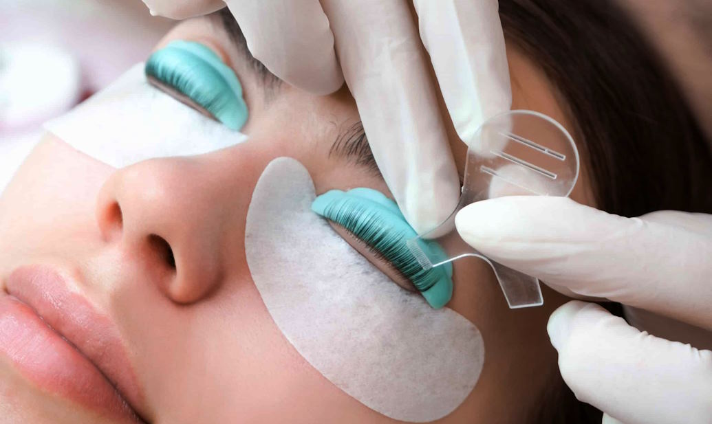 support healthy lash growth
